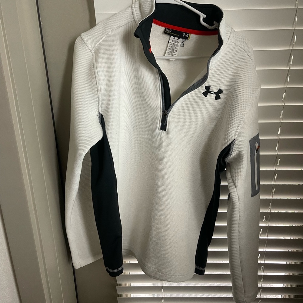 UnderArmour Pullover
